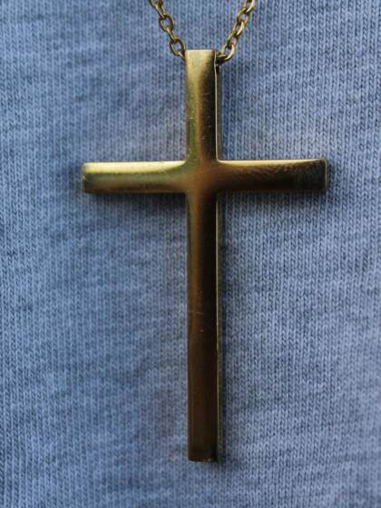 A golden cross.