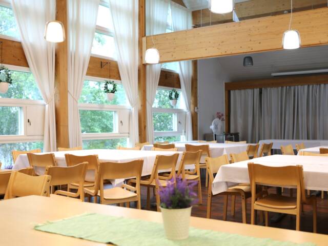 Kellokosken seurakuntatalo sisältä